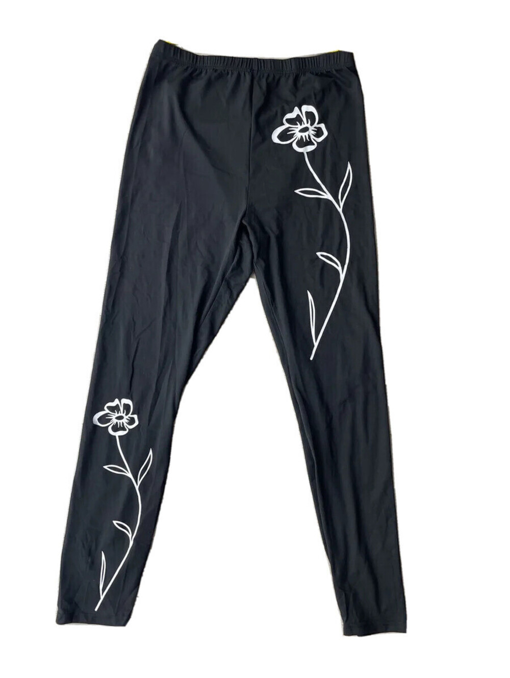 New with tags. Just Fashion Now lounge pants. Extra-extra large.